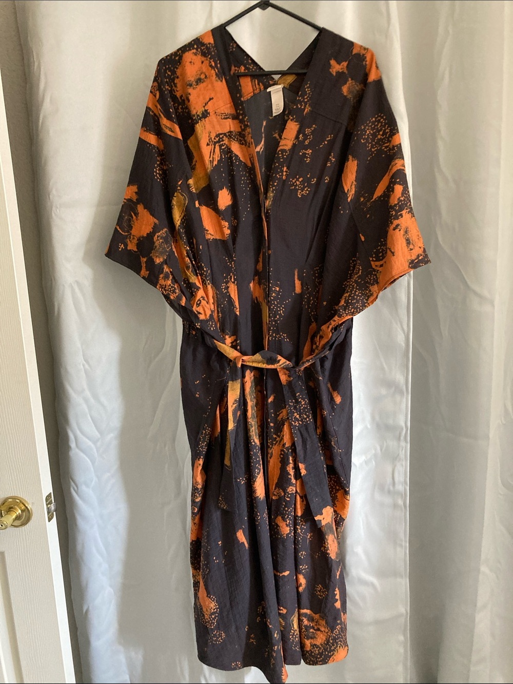 H&M Black and Orange Abstract Tie-Waist Dress